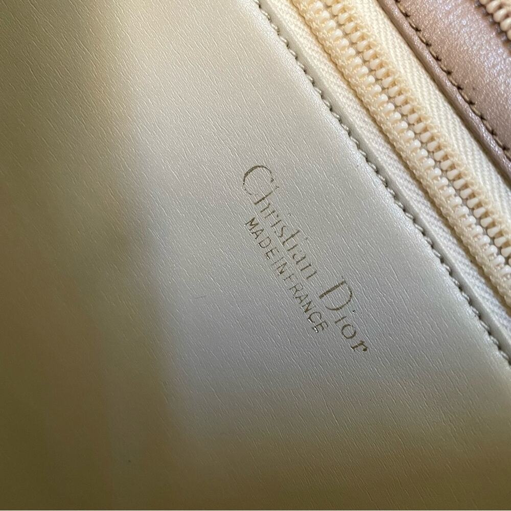 DIOR Christian Dior Taupe / Light Brown Suede Leather Shoulder Bag - Picture 3 of 16